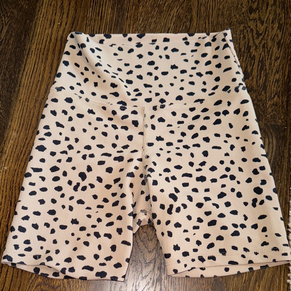 Beach Riot Sport Black and Cream Spotted Bike Shorts